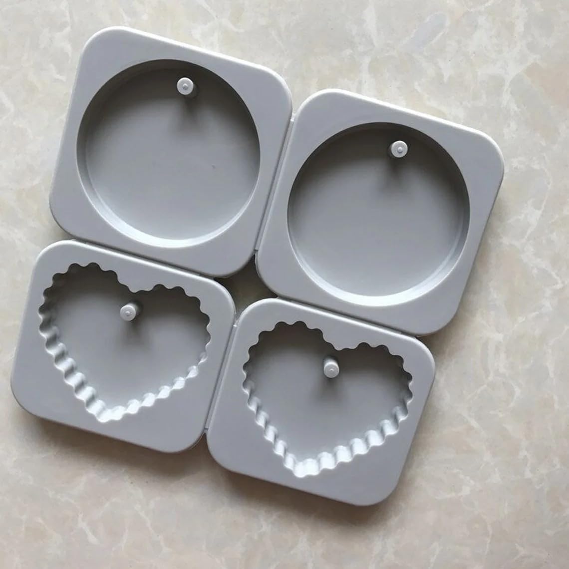 GB070 Crinkle Heart & Round Sachet Mold