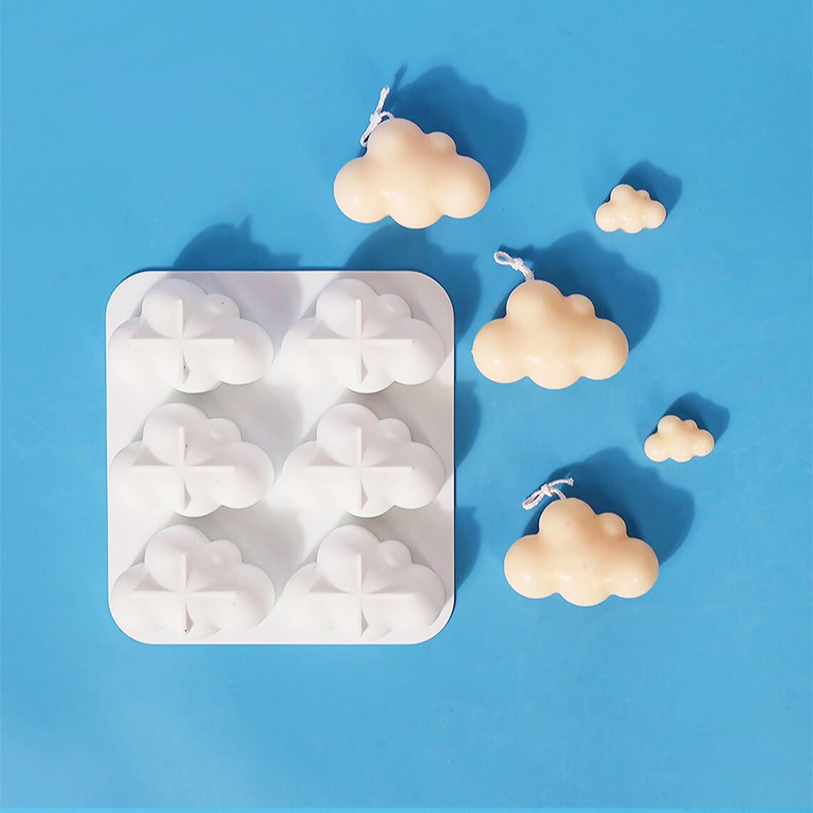 GB156 Cloud Mold