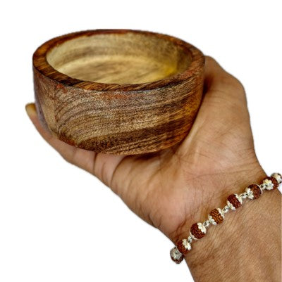 WB008 Straight Round Small 4 x 1.5 inch