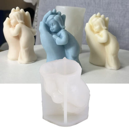 GB084 Baby On Hand Mold