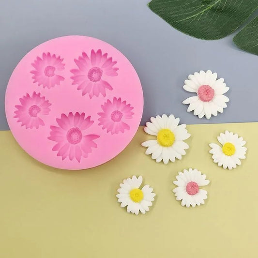 TM019 Mix Size Daisy Mold