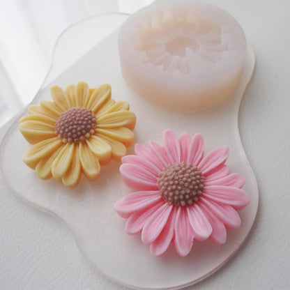 DAISY MOLD TM006