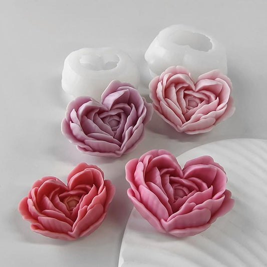 GB129 Rose Petal Heart Mold