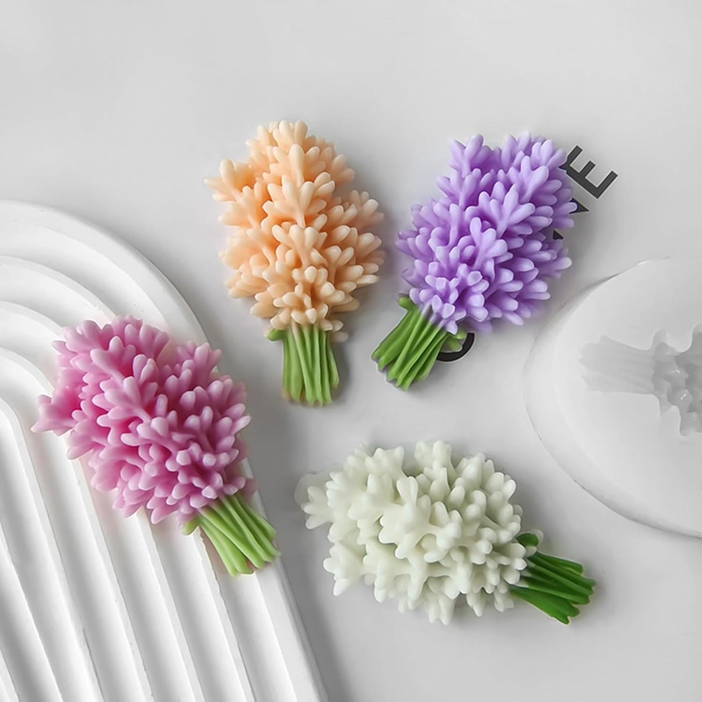 TM023 Lavender Bunch Mold